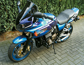 Kradblatt – Staging