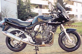 Kradblatt – Staging