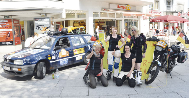 Kradblatt – Staging