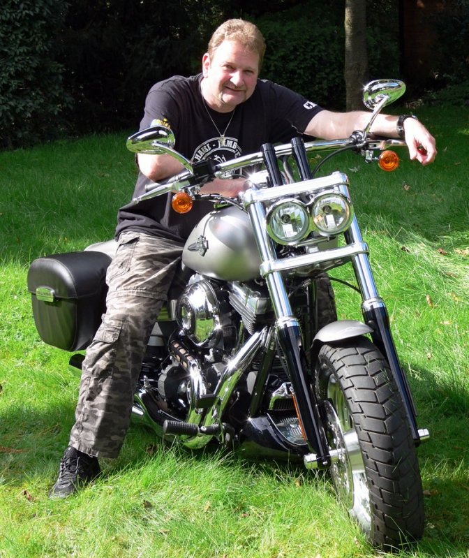 Kradblatt – Staging