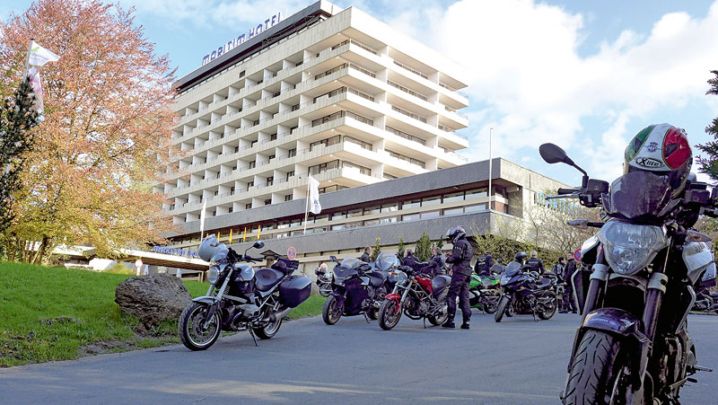 Kradblatt &#8211; Staging