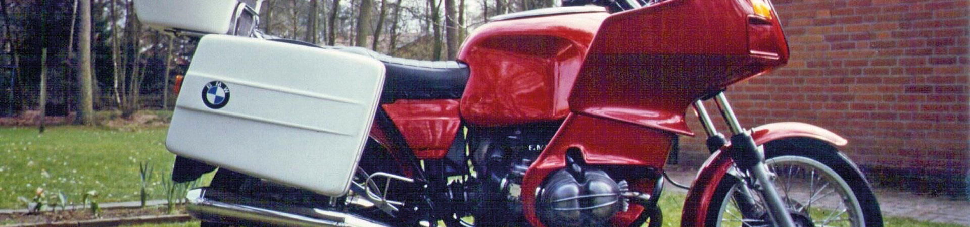 Kradblatt – Staging