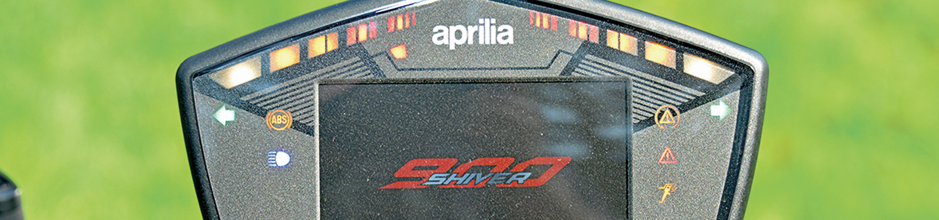 Kradblatt – Staging