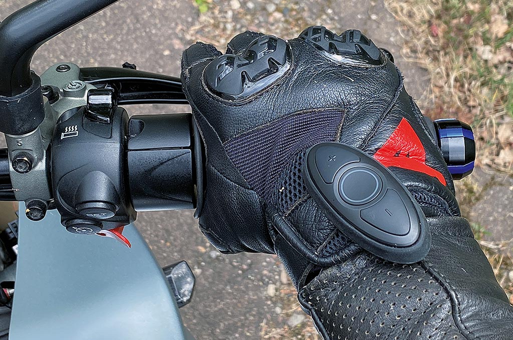 Fernbedienung des SCM1 von Schuberth