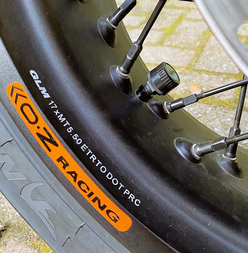 Foto 2 Bike Reifendrucksensor statt Ventilkappe