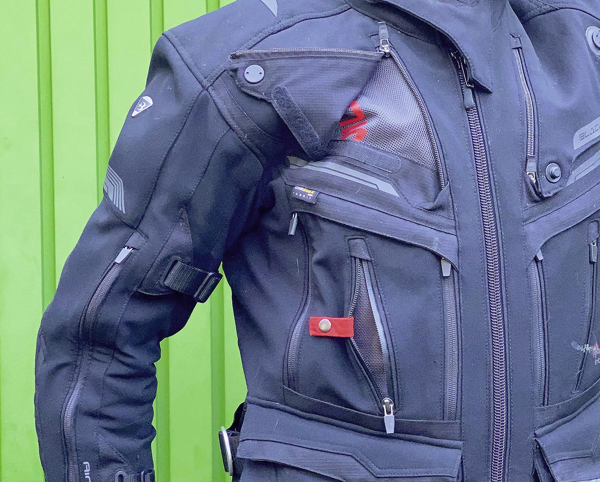 Ausstellbare Belüftungsöffnungen