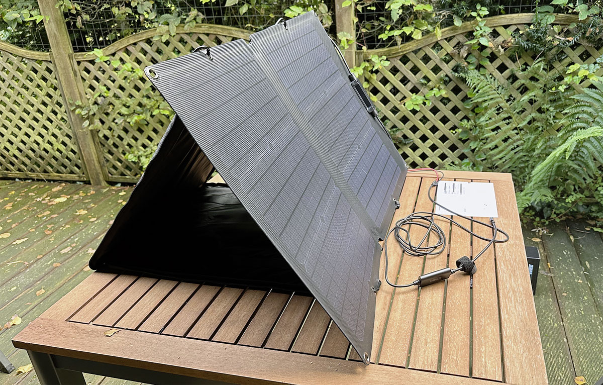 Solar Panel Kit aufgebaut