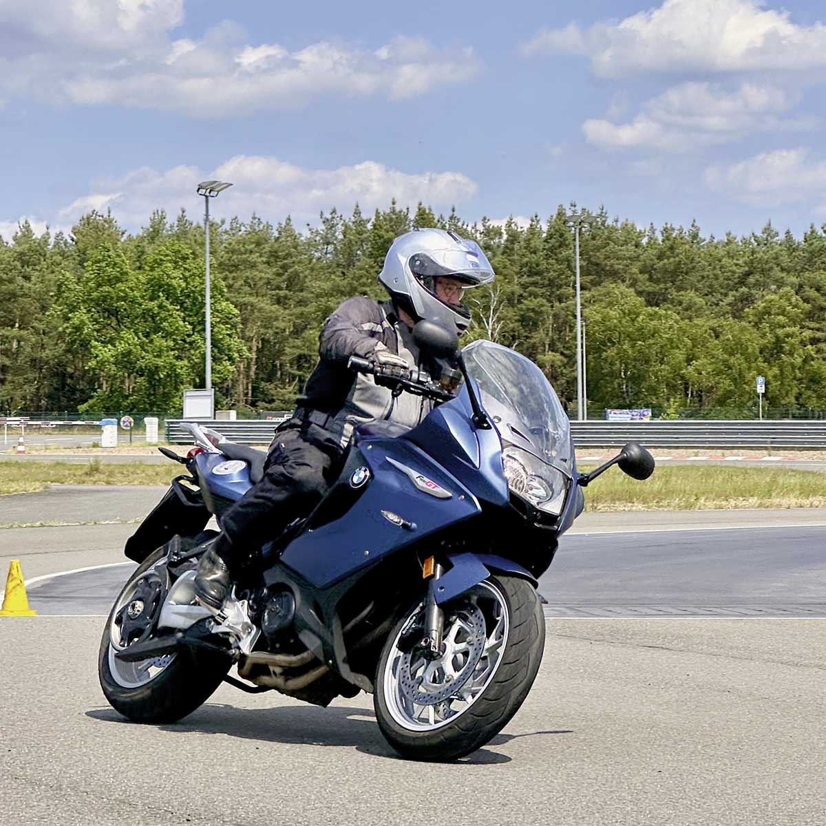 Kradblatt &#8211; Staging